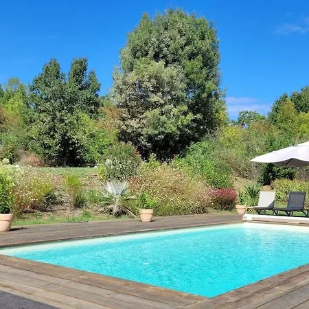 Grande Avec Vue Et Piscine